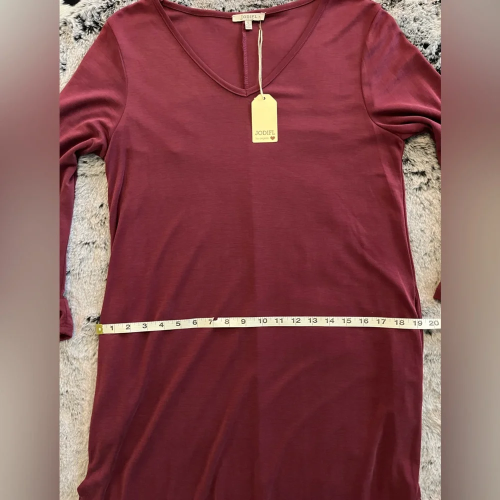 NWT Jodifl Burgundy Long sleeves Dress Boutique Size Small Pockets Midi Casual - Picture 12 of 15